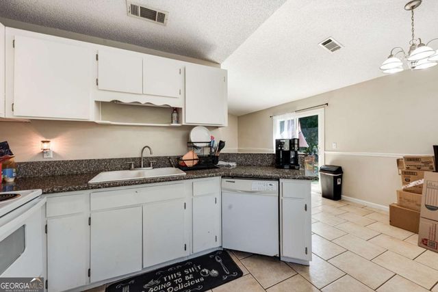 207 Candy Court, St. Marys, GA 31558