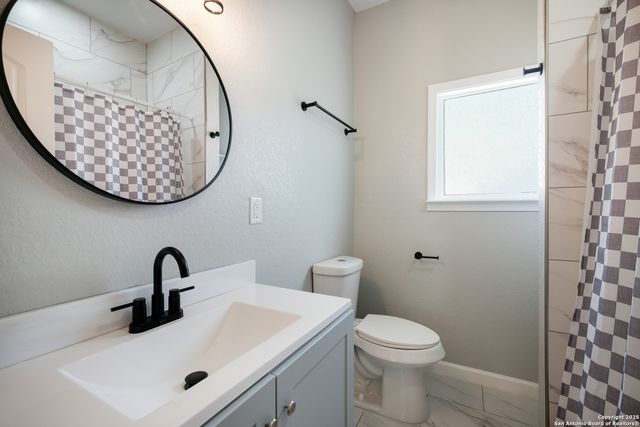 1116 Muncey Apt 2, San Antonio, TX 78208