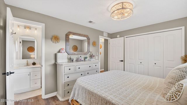 425 Via Valencia Court, Merritt Island, FL 32953