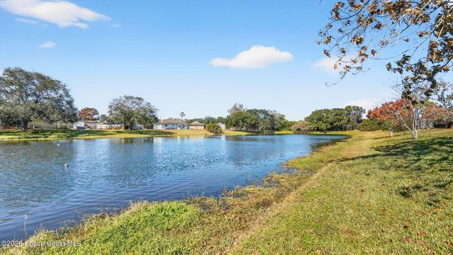 425 Via Valencia Court, Merritt Island, FL 32953