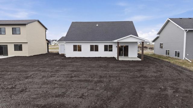 512 15th Street NE, Dilworth, MN 56529