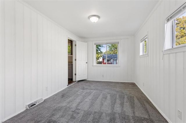 1312 River Oaks DR, Norfolk, VA 23502