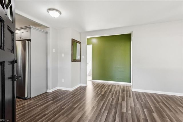 1312 River Oaks DR, Norfolk, VA 23502