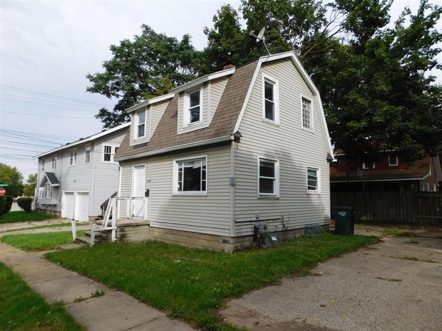 1009 Euclid Place, Lansing, MI 48912