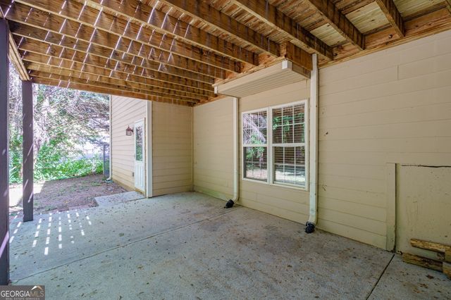 149 Walnut Ridge Drive, Hoschton, GA 30548