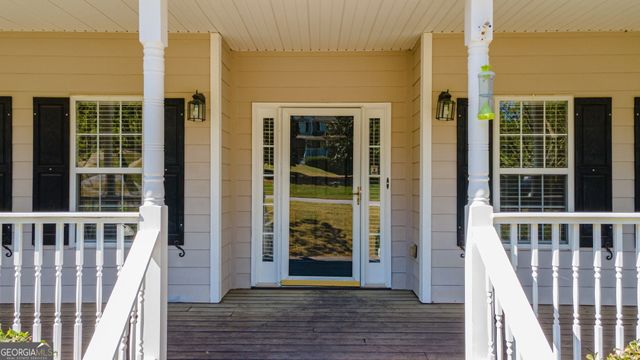149 Walnut Ridge Drive, Hoschton, GA 30548