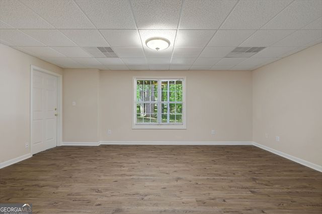 149 Walnut Ridge Drive, Hoschton, GA 30548