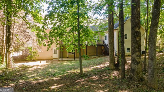 149 Walnut Ridge Drive, Hoschton, GA 30548