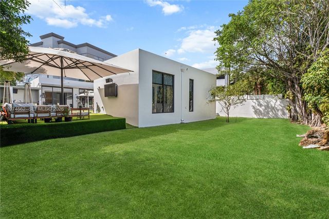 1845 NE 124th St, North Miami, FL 33181