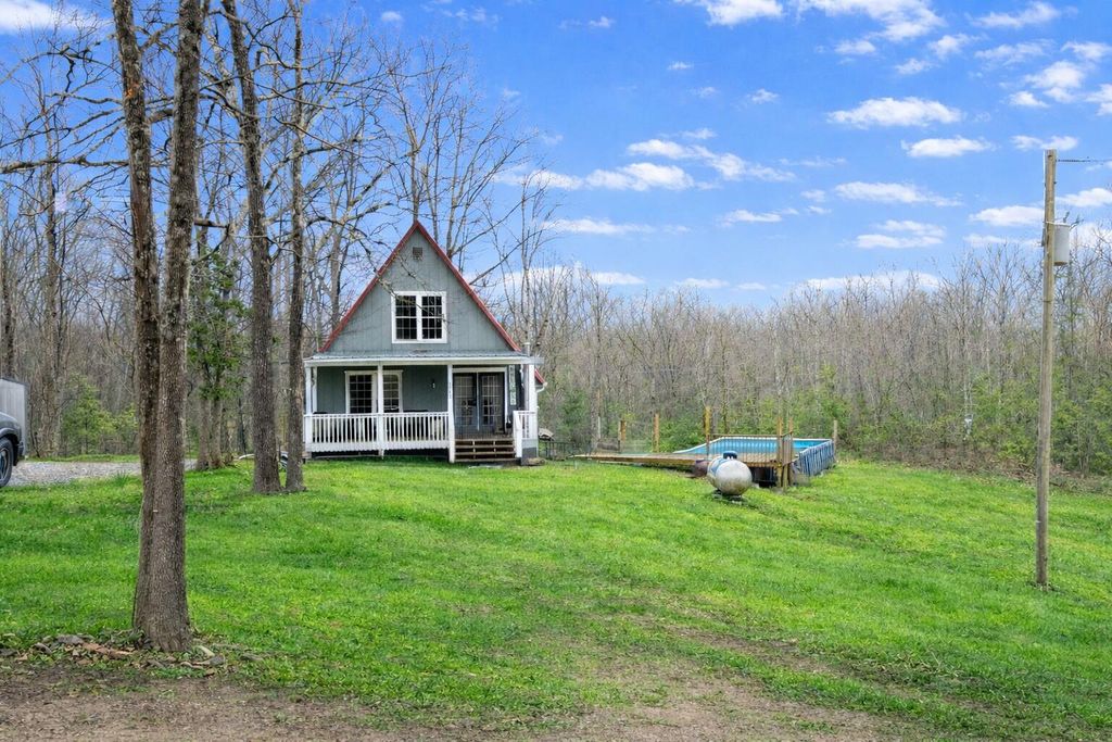 1312 Hens Nest Road, Whitley City, KY 42653