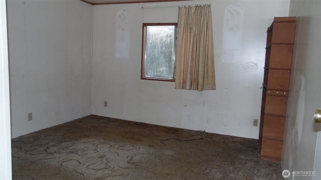 973 Davis Lake Road, Morton, WA 98356