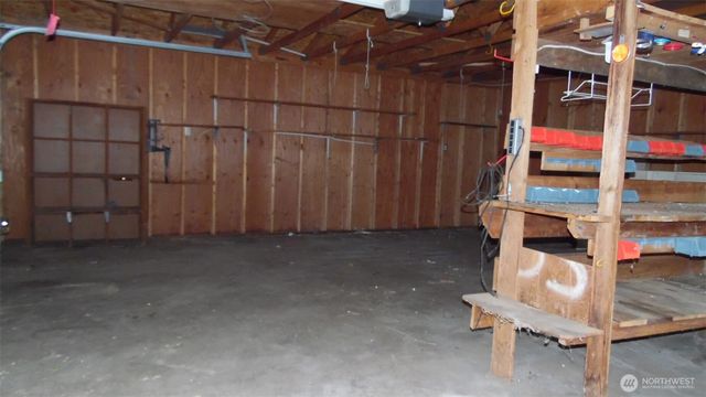 973 Davis Lake Road, Morton, WA 98356