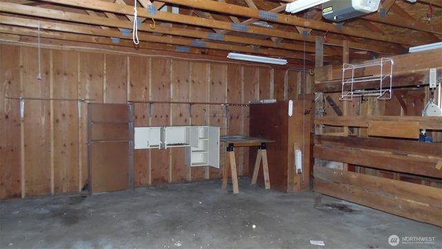 973 Davis Lake Road, Morton, WA 98356