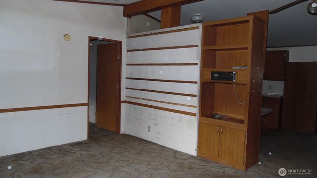 973 Davis Lake Road, Morton, WA 98356