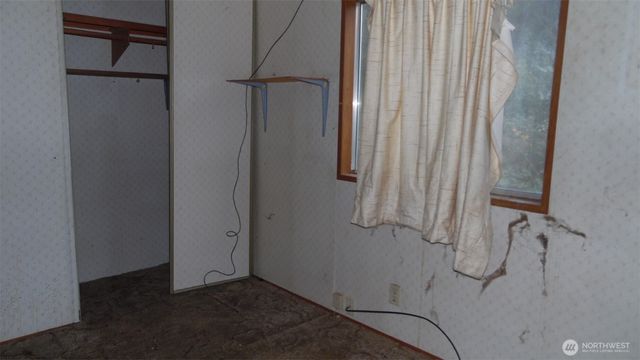 973 Davis Lake Road, Morton, WA 98356