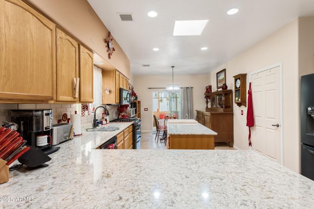 447 S Meadowood Lane, Sierra Vista, AZ 85635