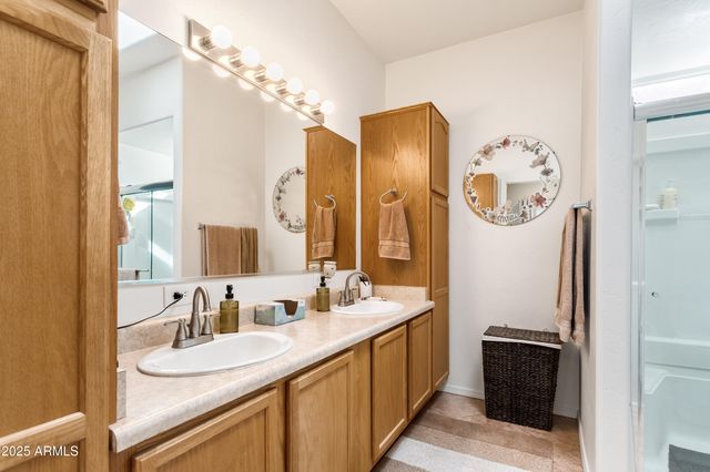 447 S Meadowood Lane, Sierra Vista, AZ 85635