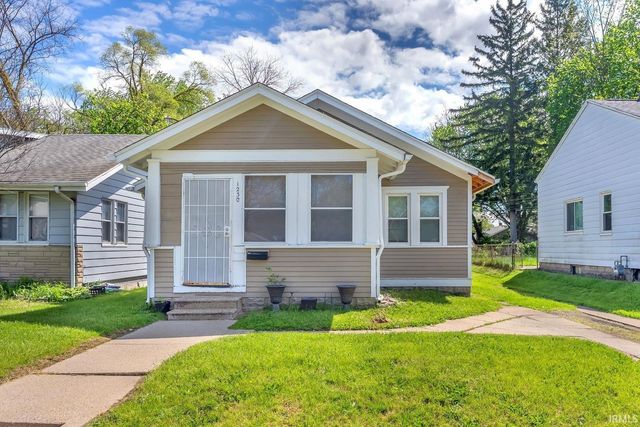 1654 O'Brien St Street, South Bend, IN 46628