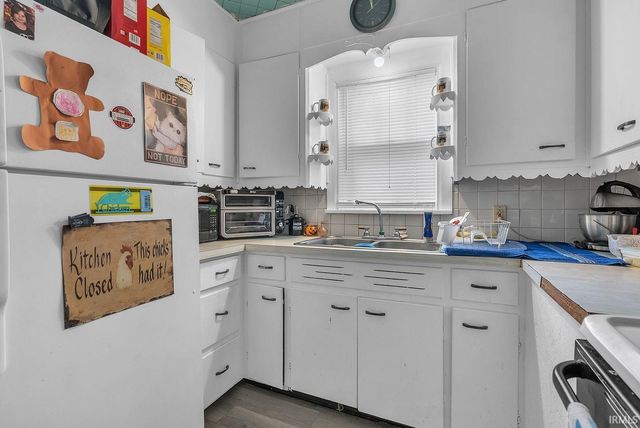 1654 O'Brien St Street, South Bend, IN 46628