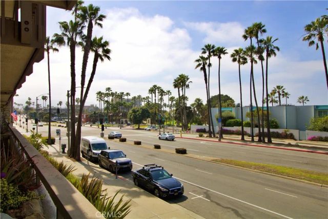 230 S Catalina Avenue 107, Redondo Beach, CA 90277