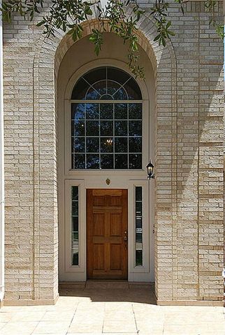 15114 Brookwood Bridge Lane, Sugar Land, TX 77498