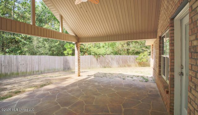 152 Sycamore Drive, Pass Christian, MS 39571