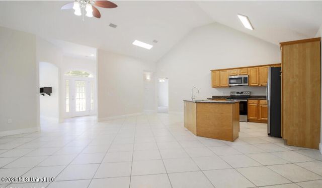 152 Sycamore Drive, Pass Christian, MS 39571