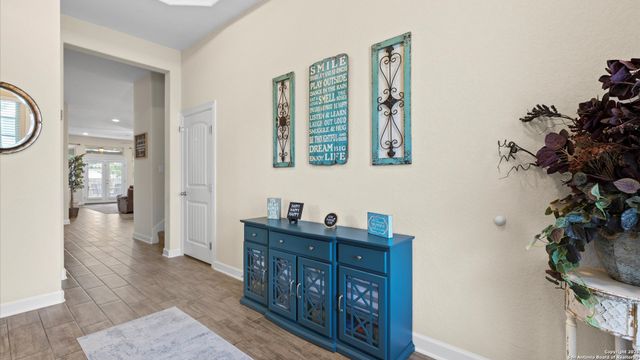 1040 Water Oak, Schertz, TX 78154