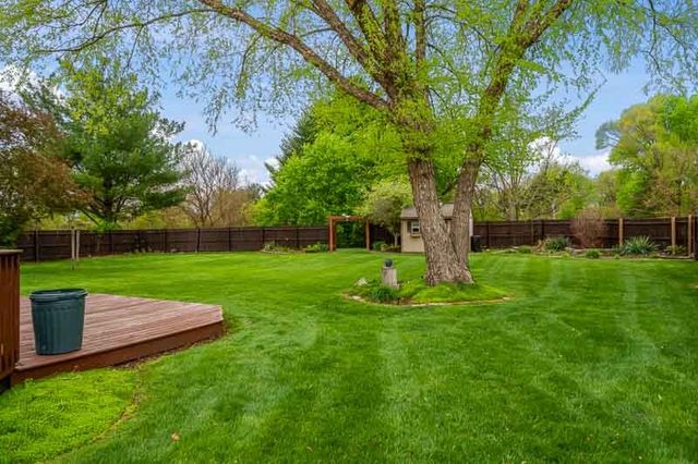 10966 China Berry Lane, Machesney Park, IL 61115