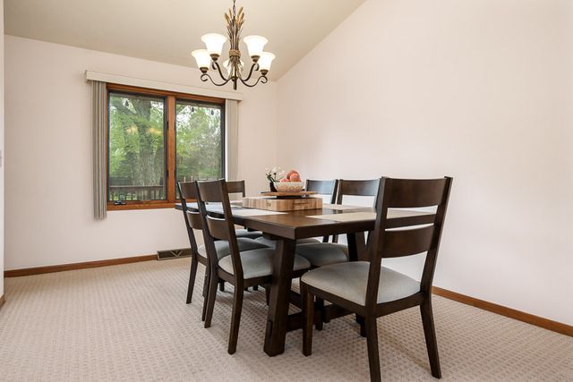 10966 China Berry Lane, Machesney Park, IL 61115