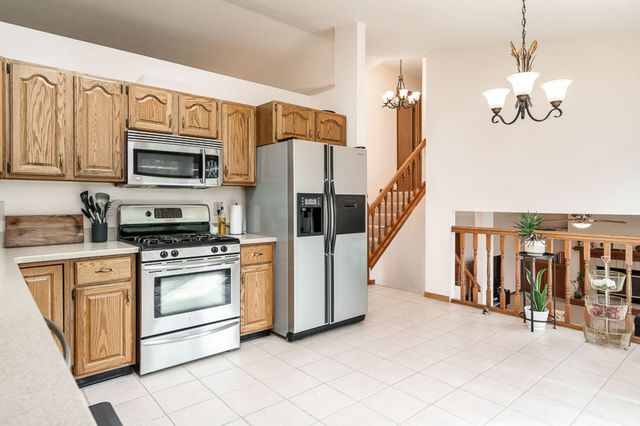 10966 China Berry Lane, Machesney Park, IL 61115