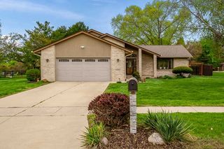 10966 China Berry Lane, Machesney Park, IL 61115