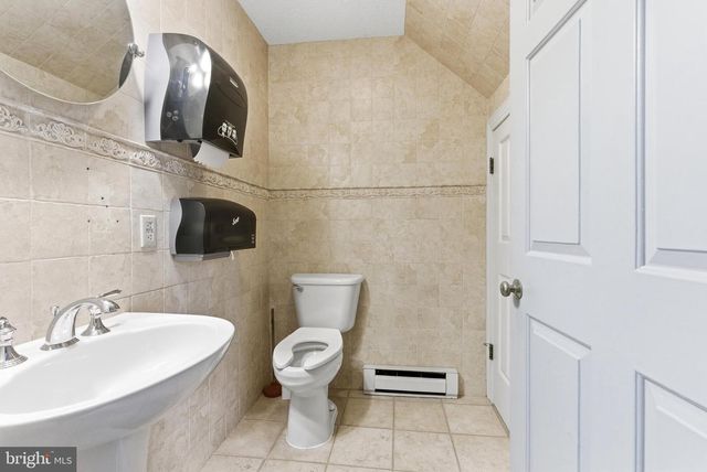 650 MILLWOOD AVE, Winchester, VA 22601