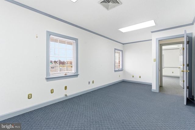 650 MILLWOOD AVE, Winchester, VA 22601