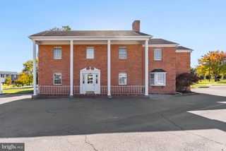 650 MILLWOOD AVE, Winchester, VA 22601