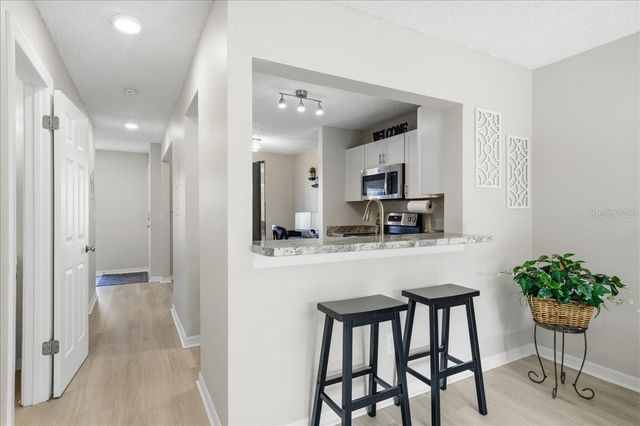 1453 HIGHLAND RIDGE CIRCLE, Brandon, FL 33510