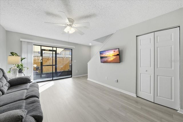 1453 HIGHLAND RIDGE CIRCLE, Brandon, FL 33510