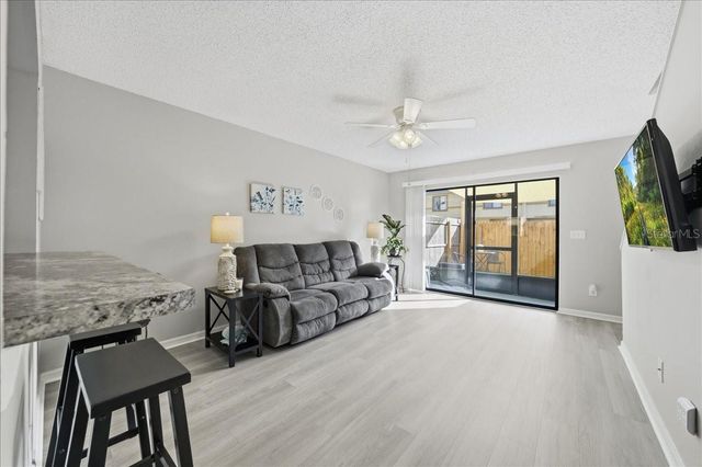 1453 HIGHLAND RIDGE CIRCLE, Brandon, FL 33510