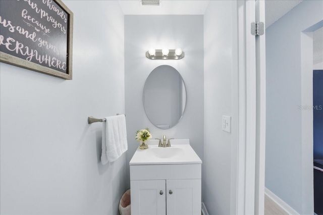 1453 HIGHLAND RIDGE CIRCLE, Brandon, FL 33510