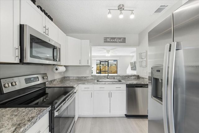 1453 HIGHLAND RIDGE CIRCLE, Brandon, FL 33510