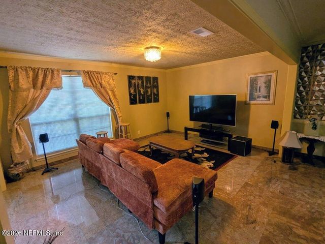 4442 RIVER TRAIL Road, Jacksonville, FL 32277