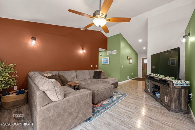 5090 W Northern Rose Lane, Wasilla, AK 99623
