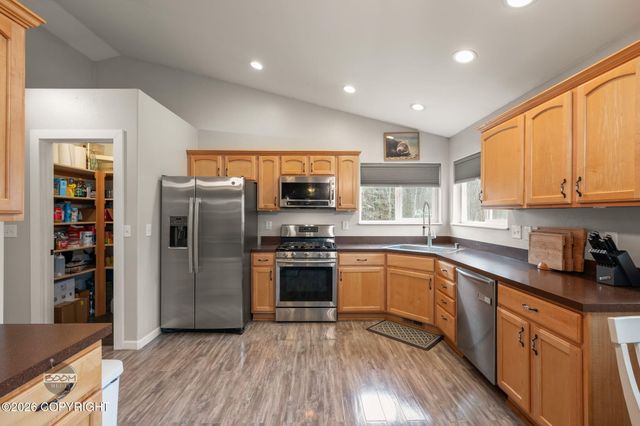 5090 W Northern Rose Lane, Wasilla, AK 99623