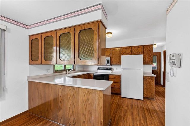 7124 Schneider Road, Middleton, WI 53562