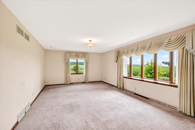 7124 Schneider Road, Middleton, WI 53562