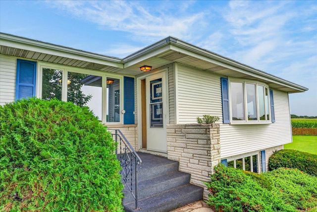 7124 Schneider Road, Middleton, WI 53562
