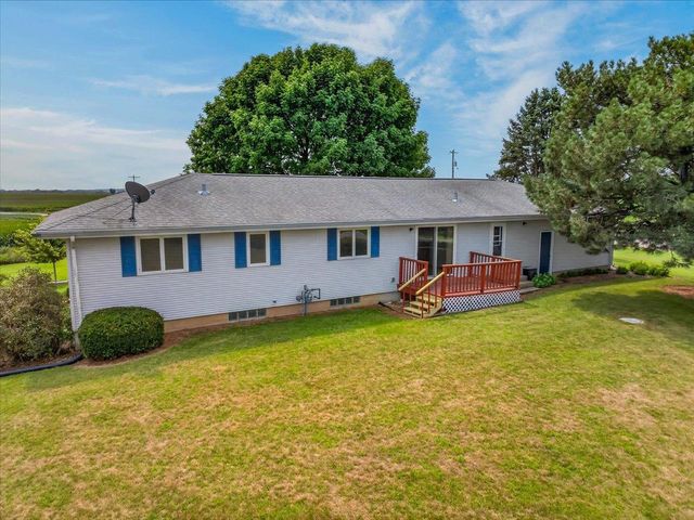7124 Schneider Road, Middleton, WI 53562