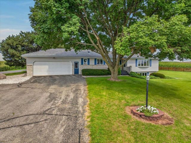 7124 Schneider Road, Middleton, WI 53562