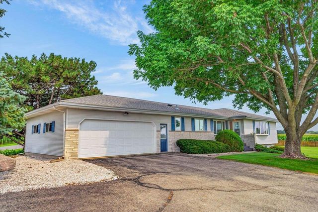 7124 Schneider Road, Middleton, WI 53562