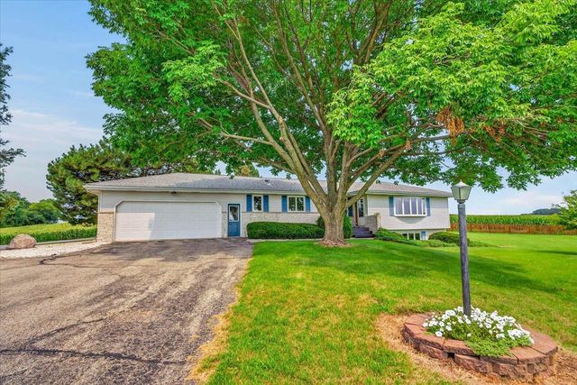 7124 Schneider Road, Middleton, WI 53562
